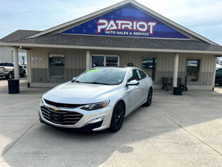 Used 2021 Chevrolet Malibu LT image 1
