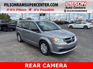 Used 2019 Dodge Grand Caravan SE image 1