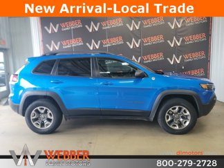 Used 2019 Jeep Cherokee Trailhawk w/ Cold Weather Group image 1