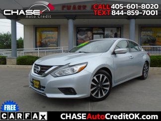 Used 2017 Nissan Altima 2.5 SV image 1