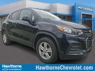 Used 2022 Chevrolet Trax LS w/ Tint and Cruise Package image 1