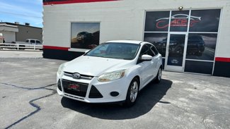 Used 2014 Ford Focus SE image 1