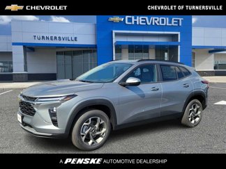 New 2025 Chevrolet Trax LT image 1