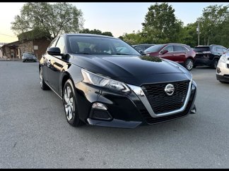 Used 2019 Nissan Altima 2.5 S image 1