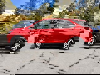 Used 2022 Chevrolet Equinox LT image 1