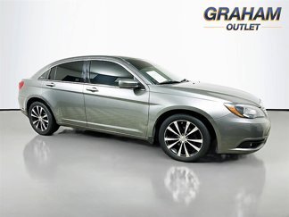 Used 2012 Chrysler 200 S w/ Sun/Sound Group image 1