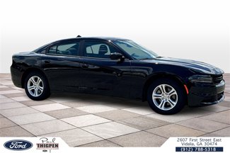 Used 2023 Dodge Charger SXT image 1