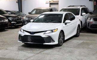Used 2021 Toyota Camry XLE image 1