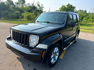 Used 2012 Jeep Liberty Sport image 1