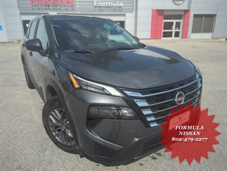 Used 2024 Nissan Rogue S image 1