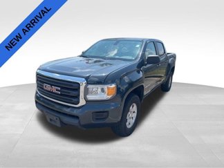 Used 2017 GMC Canyon 2WD Crew Cab w/ Convenience Package image 1