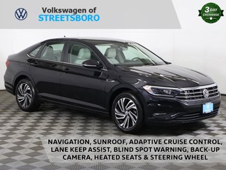Used 2020 Volkswagen Jetta SEL Premium image 1