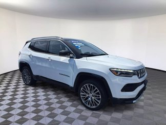 Used 2022 Jeep Compass Limited w/ Elite Group image 1
