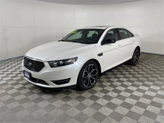 Used 2019 Ford Taurus SHO image 1