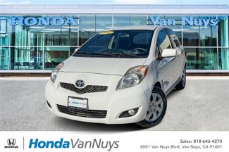 Used 2011 Toyota Yaris 2-Door Hatchback image 1