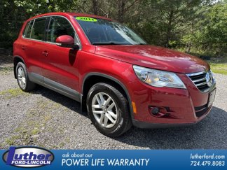 Used 2011 Volkswagen Tiguan SE image 1