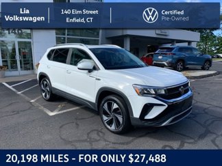 Used 2024 Volkswagen Taos SE image 1