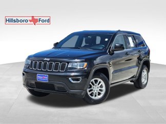 Used 2018 Jeep Grand Cherokee Laredo image 1