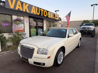 Used 2006 Chrysler 300 Touring image 1