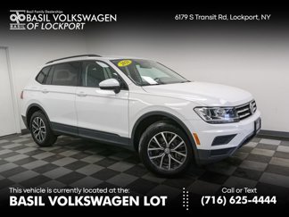 Certified 2021 Volkswagen Tiguan S image 1