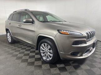 Used 2017 Jeep Cherokee Overland w/ Technology Group image 1