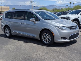Used 2019 Chrysler Pacifica Limited image 1