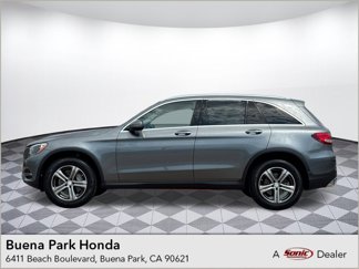 Used 2017 Mercedes-Benz GLC 300 image 1