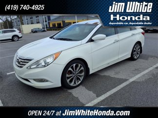 Used 2013 Hyundai Sonata SE image 1