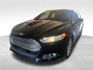 Used 2016 Ford Fusion SE w/ Equipment Group 202A image 1