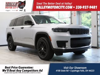 New 2023 Jeep Grand Cherokee L Laredo image 1