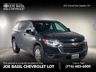 Used 2019 Chevrolet Traverse LS image 1