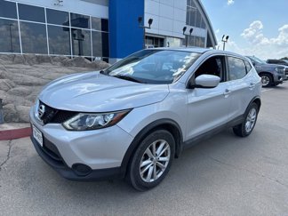 Used 2017 Nissan Rogue Sport S w/ S Appearance Package image 1