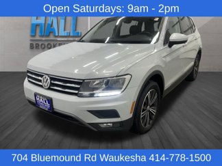 Used 2018 Volkswagen Tiguan SE w/ 18" Alloy Wheels Package image 1