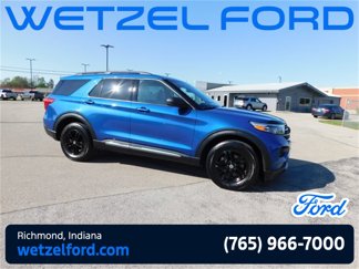 Used 2022 Ford Explorer XLT image 1