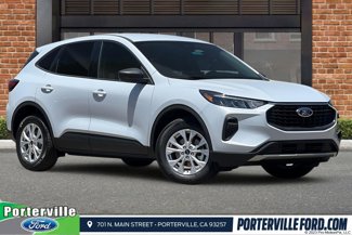 New 2025 Ford Escape Active image 1