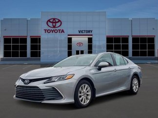 Used 2023 Toyota Camry LE image 1