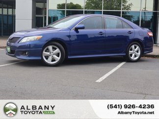 Used 2011 Toyota Camry SE image 1