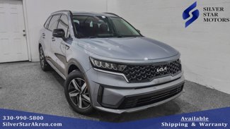 Used 2023 Kia Sorento S image 1
