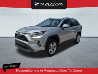 Used 2020 Toyota RAV4 XLE image 1