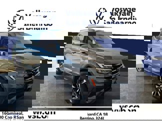 Used 2022 Volkswagen Tiguan S image 1
