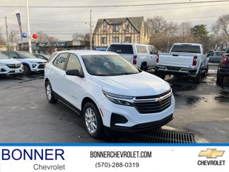 Used 2022 Chevrolet Equinox LS image 1