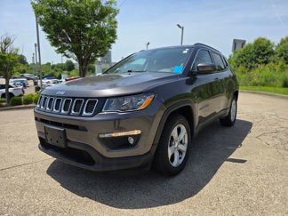 Used 2018 Jeep Compass Latitude w/ Popular Equipment Group image 1