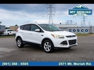 Used 2015 Ford Escape SE image 1