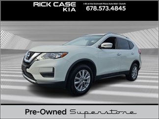 Used 2017 Nissan Rogue SV image 1