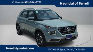 New 2025 Hyundai Venue Limited image 1