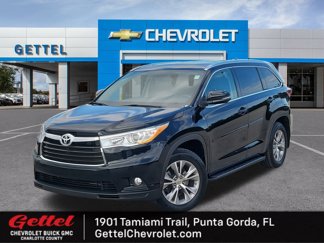 Used 2014 Toyota Highlander XLE image 1