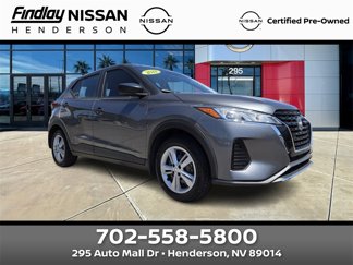 Used 2022 Nissan Kicks S image 1