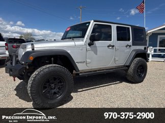Used 2010 Jeep Wrangler Unlimited Rubicon image 1