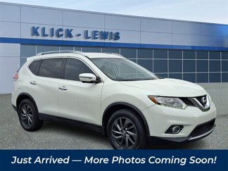 Used 2016 Nissan Rogue SL image 1