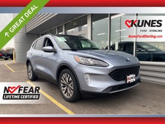 Certified 2022 Ford Escape Titanium w/ Class II Trailer Tow Package image 1